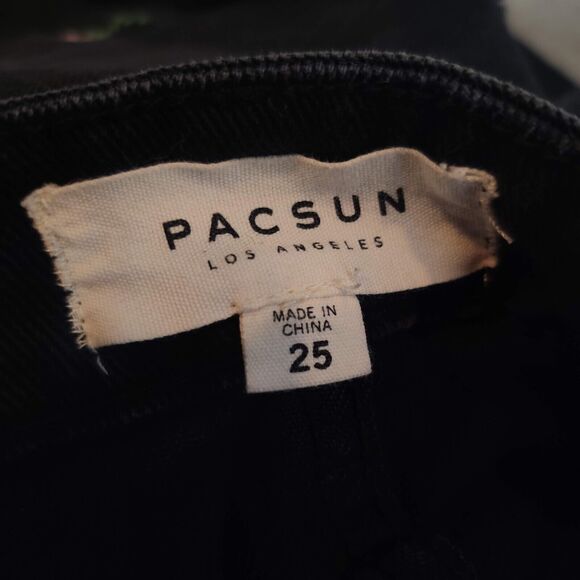 PacSun Floral Embroidered Denim Jean Skirt Size 25 Mini - Picture 9 of 9